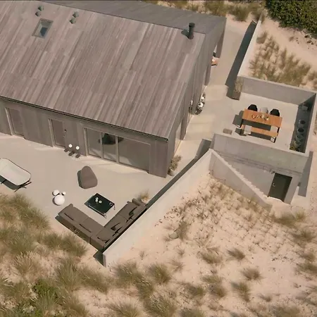 Architect-designed House In The First Row Of Dunes Сasa de vacaciones *